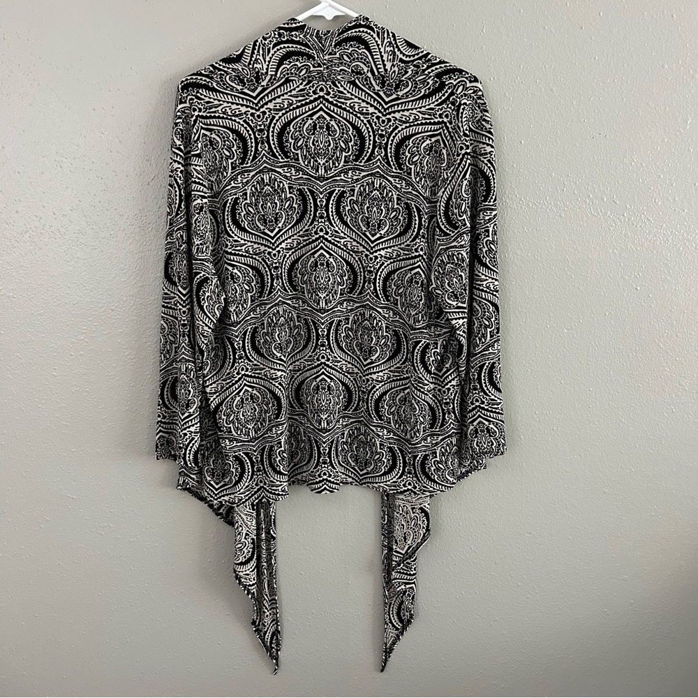 Chicos Travelers Size 2 Black White Slinky Open Front Cardigan Sweater L Stretch - Picture 4 of 6